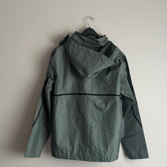 Team365 Unisex Conquest Mesh Lining Jacket – Grey, Lightweight & Waterproof - Picture 6 of 6